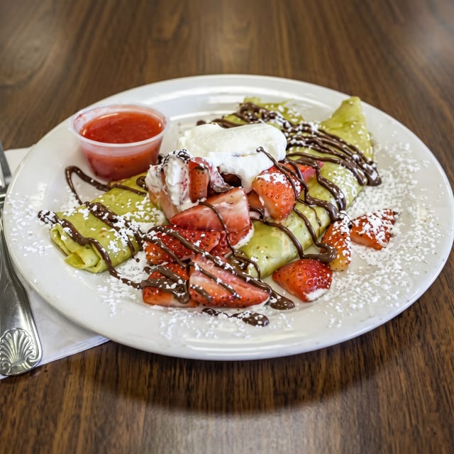 Strawberry, Banana & Nutella Crêpe.