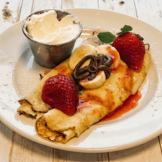 Strawberry Crêpe