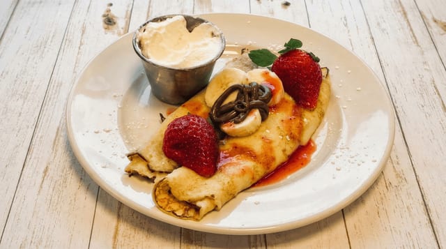 Strawberry Crêpe.